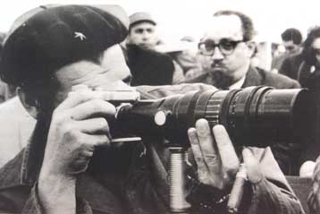 Έκθεση του φωτογράφου Τσε Γκεβάρα στο πολιτιστικό κέντρο Ελληνικός Κόσμος