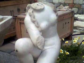 Στο μικροσκόπιο των ειδικών οι αρχαιότητες από τη βίλα της Σχοινούσας