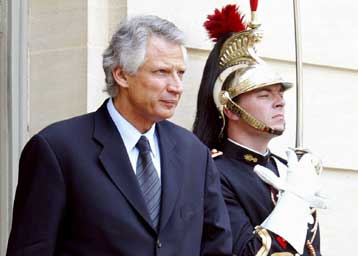 «Υπόθεση Γουότεργκεϊτ» βλέπει ο γαλλικός Τύπος πίσω από το σκάνδαλο Clearstream