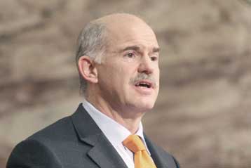 Τις προτάσεις του ΠΑΣΟΚ για το ασφαλιστικό ανακοίνωσε ο Γ.Παπανδρέου