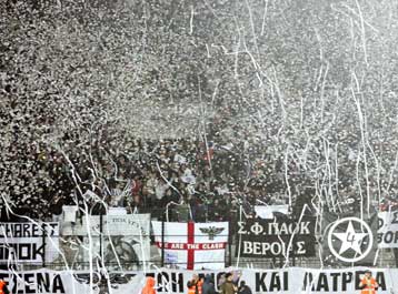 Κατάληψη των γραφείων της ΠΑΕ ΠΑΟΚ από οπαδούς της ομάδας