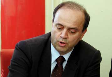 Στη σωστή κατεύθυνση οι προτάσεις Παπανδρέου για το Ασφαλιστικό, λέει ο Σ.Τσιτουρίδης