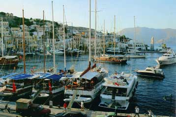 Θαλάσσιος τουρισμός και κρουαζιέρα στις προτεραιότητες της τουριστικής πολιτικής