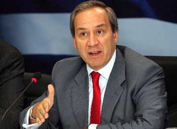 Έλλειμμα 3,6% του ΑΕΠ για το 2007 προβλέπει η Κομισιόν