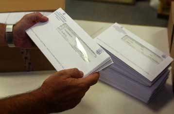 Ταχυδρομήθηκε στους φορολογούμενους η νέα σειρά εκκαθαριστικών σημειωμάτων