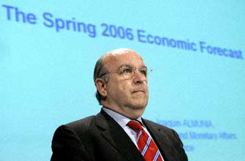 Επιβράδυνση της ευρωπαϊκής οικονομίας το 2007 προβλέπει η Κομισιόν