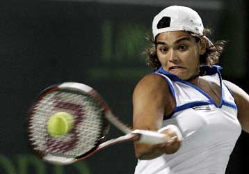 Ανοδος δύο θέσεων στην παγκόσμια κατάταξη τένις από Δανιηλίδου και Παγδατή