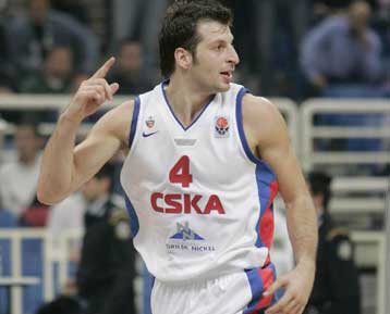 Στα ημιτελικά του ρωσικού Πρωταθλήματος, Τεό και Κατσικάρης