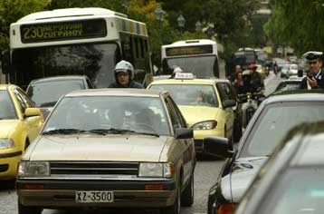 Δεν αφαιρούνται, αλλά και δεν λειτουργούν, προσωρινά οι κάμερες της ΕΛ.ΑΣ.