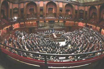 Ακαρπες δύο ακόμη ψηφοφορίες για την εκλογή νέου προέδρου της Ιταλικής Δημοκρατίας