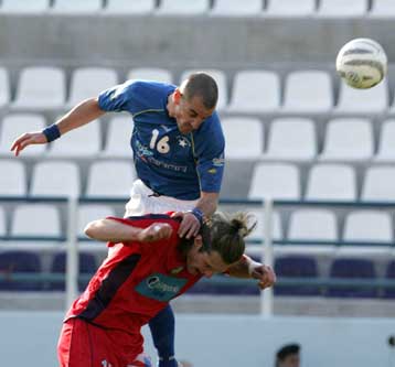 Για ακόμα τέσσερα χρόνια στον Ιωνικό ο Γιώργος Βουρεξάκης
