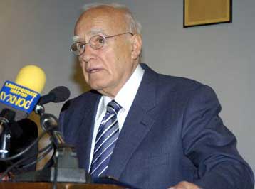 Ο Κ.Παπούλιας εγκαινίασε την έκθεση του Μουσείου Τύπου της ΕΣΗΕΠΗΝ στην Πάτρα