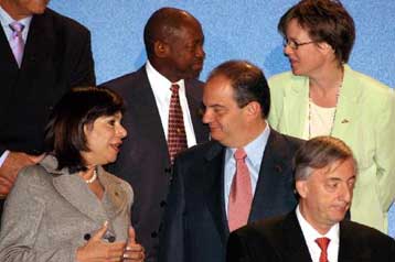 Έμφαση στην ανάπτυξη των σχέσεων με την Λατινική Αμερική δίνει η ΕΕ, λέει ο Κ.Καραμανλής