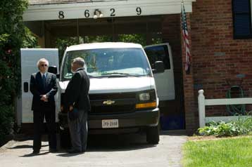 Έφοδος πρακτόρων του FBI στην οικία πρώην ανώτατου αξιωματούχου της CIA