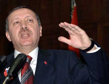 Την Πέμπτη η ώρα της κρίσης για τις γαλλο-τουρκικές σχέσεις με αιχμή το Αρμενικό