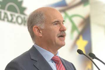 Σφοδρή κριτική Παπανδρέου εφ όλης της ύλης κατά της κυβέρνησης