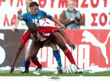 Από το «χέρι του Θεού» ο 34ος τίτλος του Ολυμπιακού