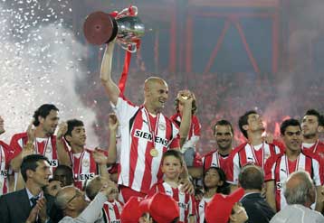 Με «Τζόλε» οι 23 της Σερβίας / Μαυροβουνίου για το Παγκόσμιο Κύπελλο 2006