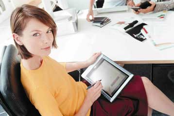 Οι εργαζόμενες μητέρες πιο υγιείς από τις νοικοκυρές και τις ανύπανδρες