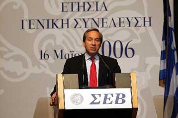 Οι μεταρρυθμίσεις αποδίδουν καρπούς, τονίζει ο Γιώργος Αλογοσκούφης