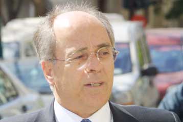 Παραίτηση του Δ.Κωστόπουλου μετά τις δηλώσεις του για την υπόθεση του Χρηματιστηρίου