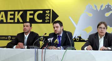 «Go All» για να γεμίσει το ΟΑΚΑ λένε στην ΑΕΚ, ενώ αναζητούν το νέο τεχνικό τους
