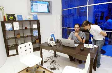 Η απόφαση της ΕΕΤΤ για τις κεραίες Wi-Fi ανοίγει το δρόμο στα διαδικτυακά ΜΜΕ