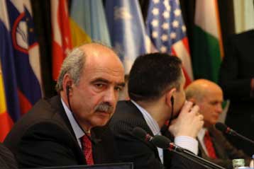 Συζήτηση για τα Eurofighter στη συνάντηση Μεϊμαράκη – Γιουνγκ