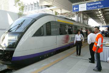 Συμφώνησαν διοίκηση και εργαζόμενοι της Προαστιακός ΑΕ για τη νέα σύμβαση εργασίας