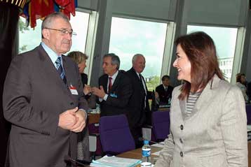 Θεματοφύλακας για τα ανθρώπινα δικαιώματα το Συμβούλιο της Ευρώπης, λέει η κ.Μπακογιάννη