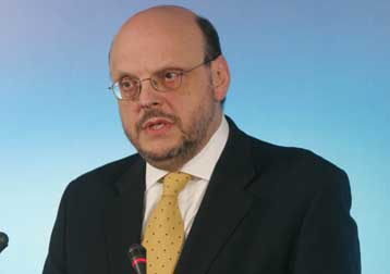 Στην Ελλάδα οι δικαστές δεν εκλέγονται, απαντά η κυβέρνηση για το θέμα των μουφτήδων