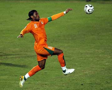 O Μουρίνιο δεν αφήνει τον Ντρογκμπά να αποχαιρετήσει τη Τσέλσι