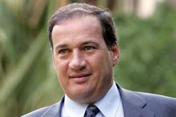 Αισιόδοξος για βελτίωση του κλίματος στη Σοφοκλέους ο Σπύρος Καπράλος