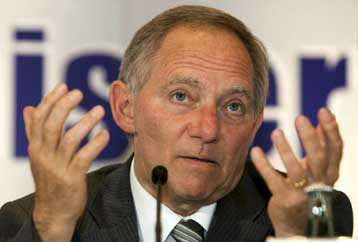 Μεγάλη αύξηση των εγκλημάτων των νεοναζί στη Γερμανία το 2005