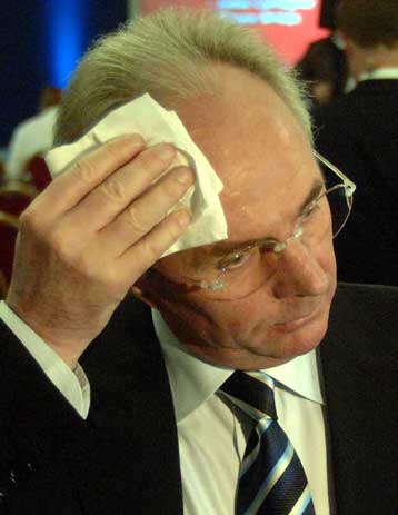 Την Πέμπτη ξεκαθαρίζεται για Ρούνι, πετάει… φωτιές ο Όουεν