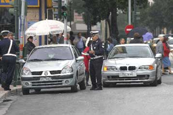 Αναδρομική τιμωρία των οδηγών θα επιφέρει η επαναλειτουργία του point system