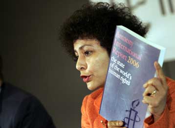 Τα ανθρώπινα δικαιώματα θυσία στο βωμό της ασφάλειας