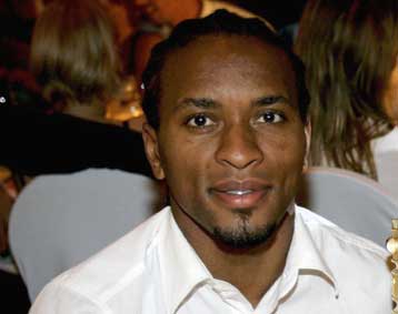 «Μπαμ» με Ζε Ρομπέρτο θέλει να κάνει ο Ολυμπιακός, ξανά μέλος ο Ζιοβάνι