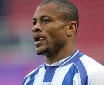 Προθεσμία μέχρι το τέλος του μήνα δίνει ο μάνατζερ του Επαλέ στον Ηρακλή