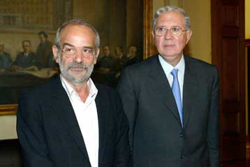 Τακτική «βδέλλας» ακολουθούν οι τράπεζες εναντίον των καταθετών, κατά τον ΣΥΝ