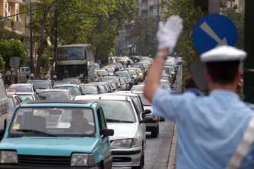 «Όχι» στα πετρελαιοκίνητα ΙΧ σε Αθήνα και Θεσσαλονίκη, λέει το ΤΕΕ