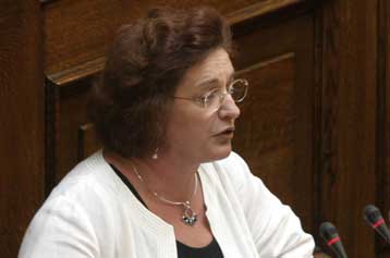 Ρύθμιση για ανέγερση ναών χωρίς άδεια μητροπολίτη φέρνει η κυβέρνηση