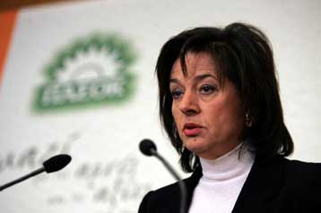 Να αποσυρθεί η υπάρχουσα πρόταση της Εθνικής για εξαγορά της Finansbank ζητά το ΠΑΣΟΚ