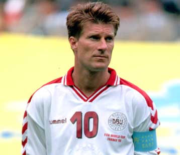 Λάουντρουπ πρότειναν στην ΑΕΚ-Κόντρα με την Ερασιτεχνική για τα διαρκείας