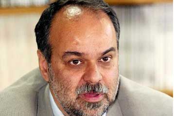 Ελεύθερες απολύσεις ζητεί ο πρόεδρος των βιομηχάνων Β.Ελλάδος