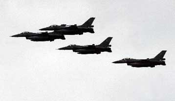 Πράξεις αντεκδίκησης από Έλληνες πιλότους φοβάται το τουρκικό επιτελείο