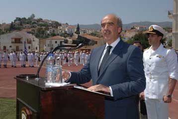 Σεβασμό στο κοινοτικό κεκτημένο και το διεθνές δίκαιο συνιστά στην Αγκυρα ο ΥΕΘΑ