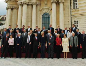 Στο «ψυγείο» για ένα ακόμη χρόνο το Ευρωσύνταγμα