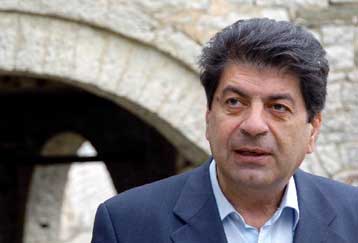 Η ΒΦΛ θα συνεχίσει να λειτουργεί, υπόσχεται ο Λ.Ζαγορίτης