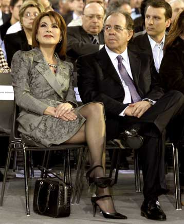 Θεόδωρος και Γιάννα Αγγελοπούλου διέψευσαν ότι ενδιαφέρονται για την ΠΑΕ ΠΑΟΚ